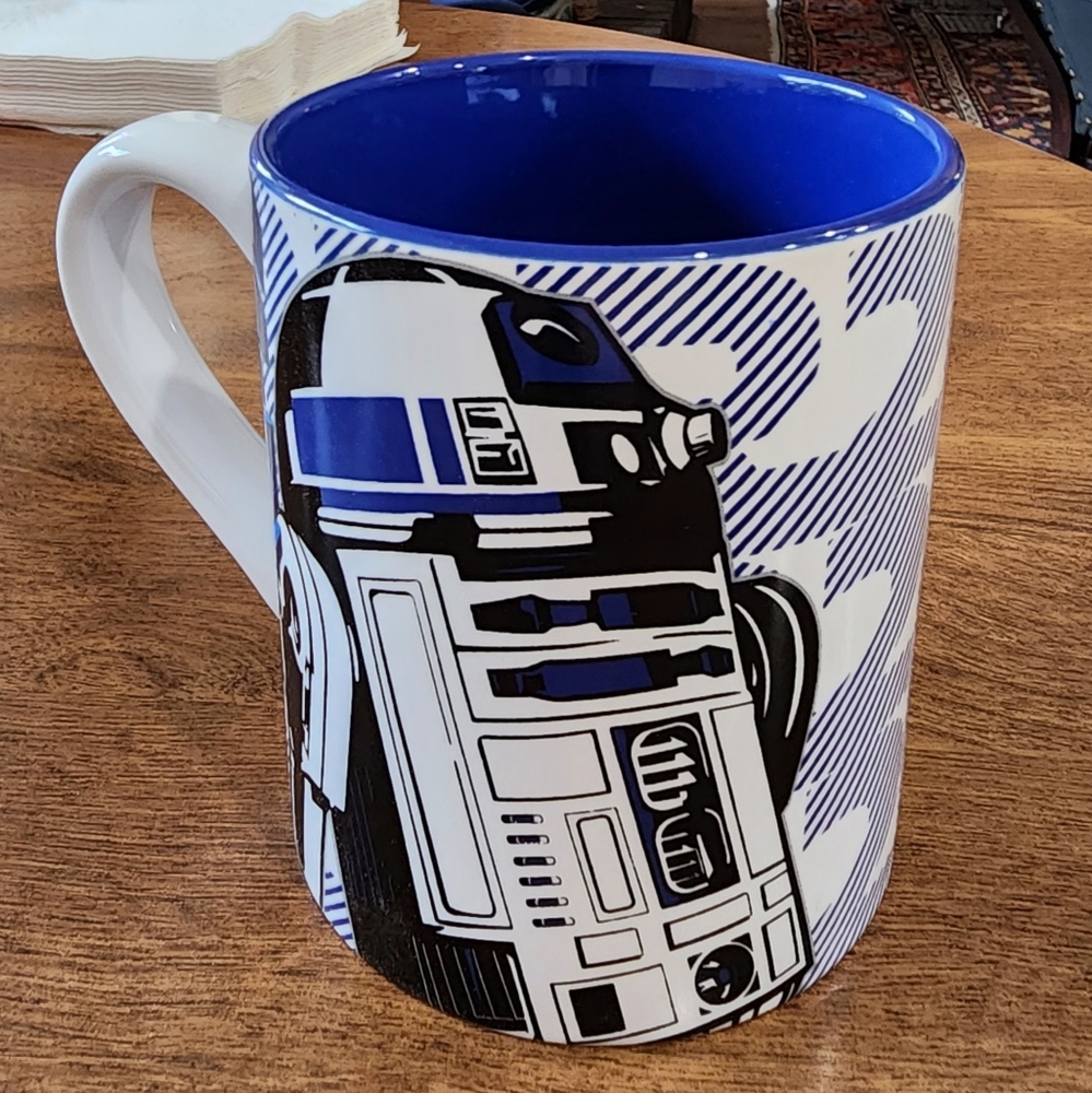 Authentic Lucasfilm Ltd STAR WARS R2D2 mug